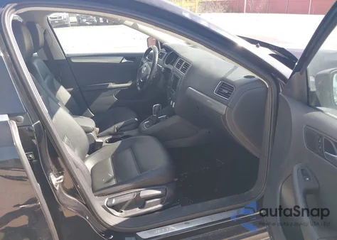 2017 Volkswagen Jetta 1.4T Se from USA, damaged, VIN 3VWDB7AJ1HM337505